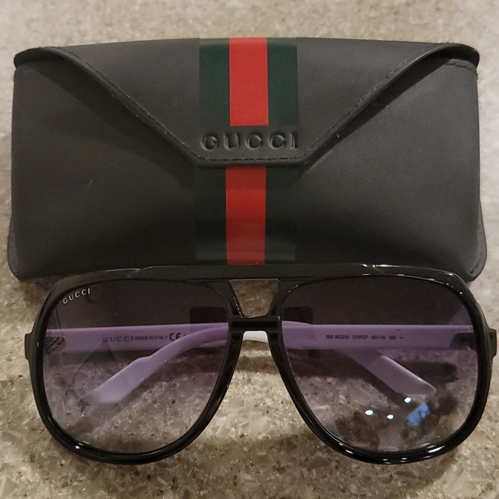 AUTHENTIC Gucci Black/White GG 1622/S Sunglasses